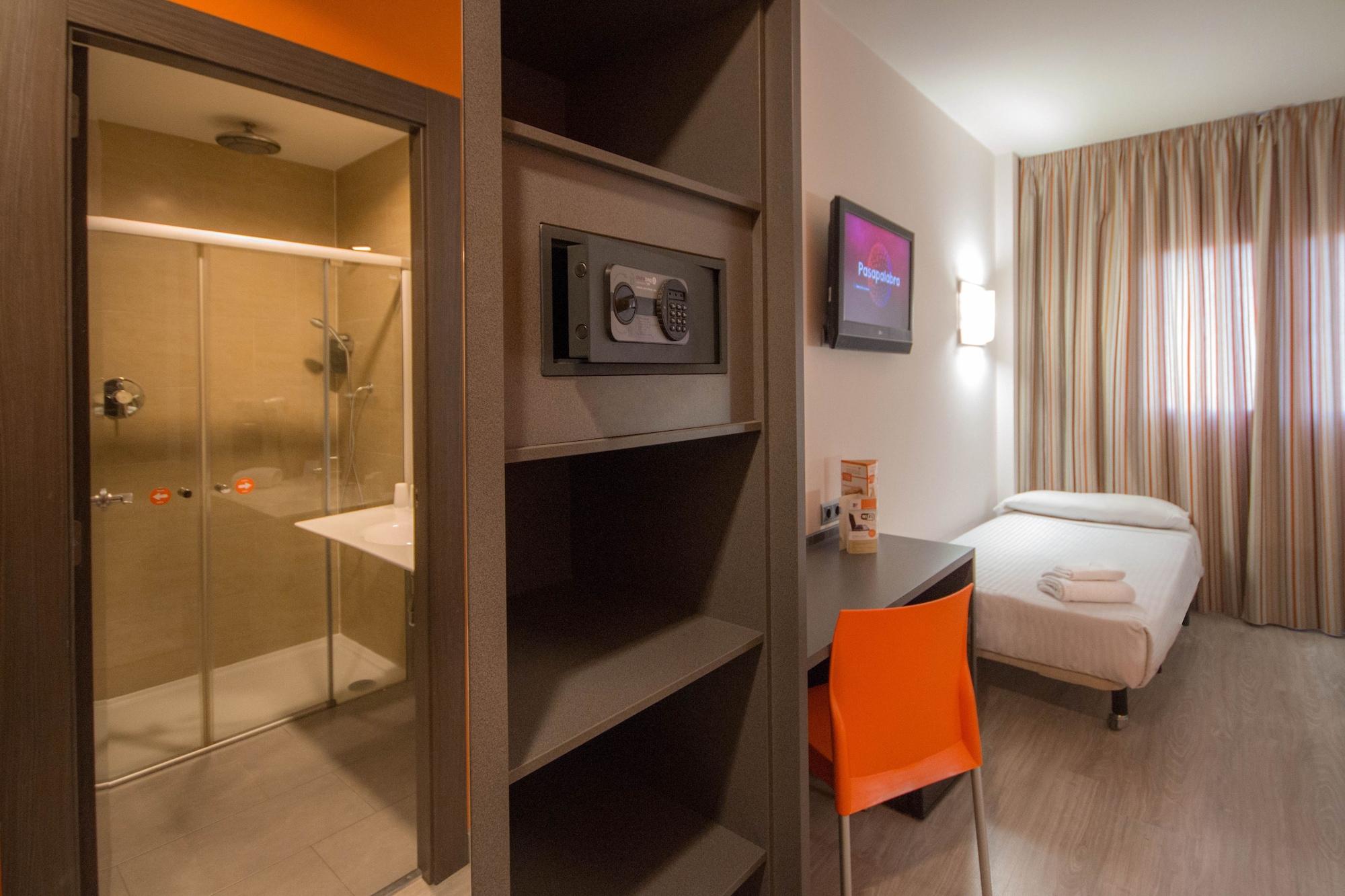H2 Fuenlabrada Hotel Eksteriør billede