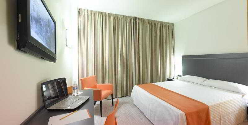 H2 Fuenlabrada Hotel Eksteriør billede